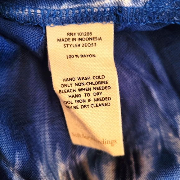 Soft Surroundings flowy max - Picture 5 of 7